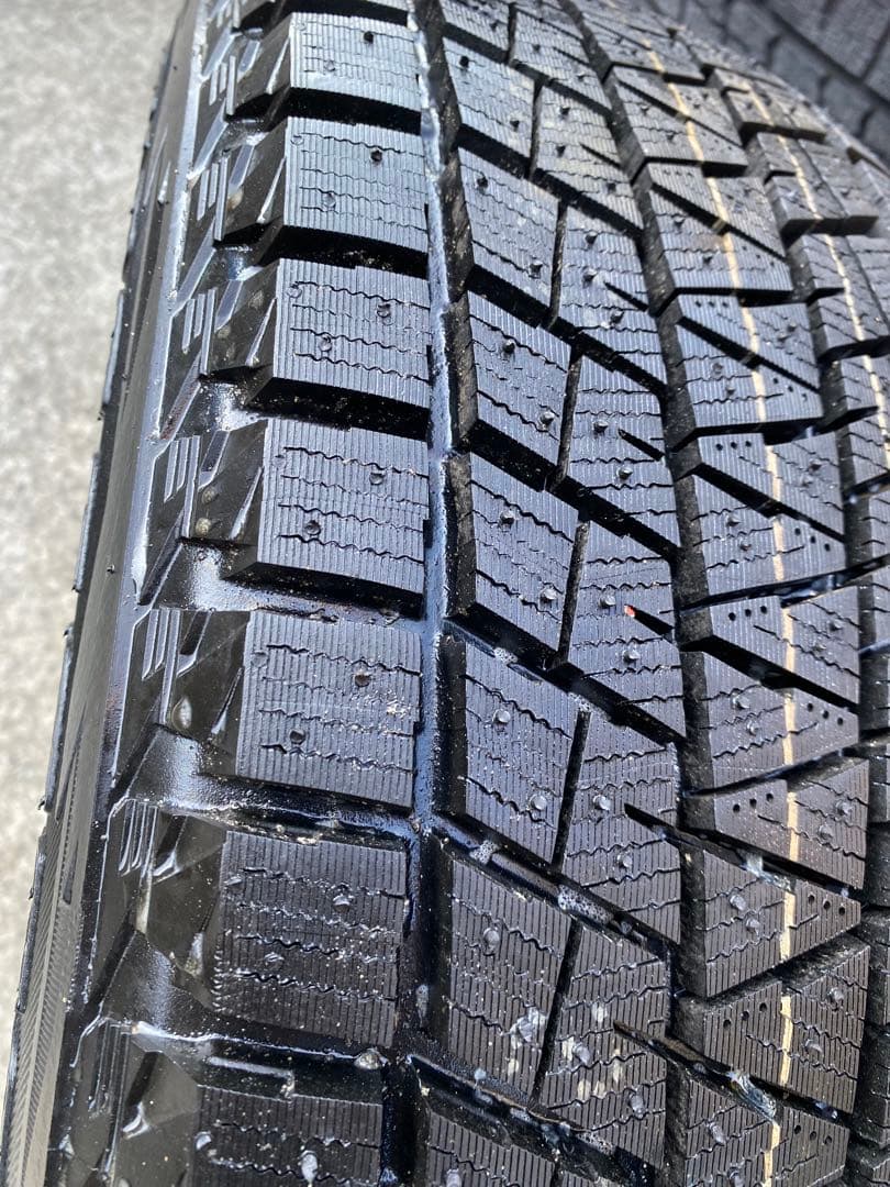 BRIDGESTONE BLIZZAK DMV1 225/60/18 4本セット