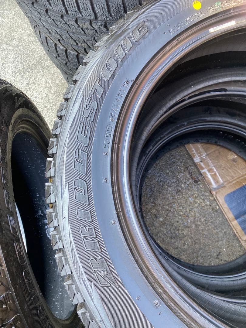 BRIDGESTONE BLIZZAK DMV1 225/60/18 4本セット