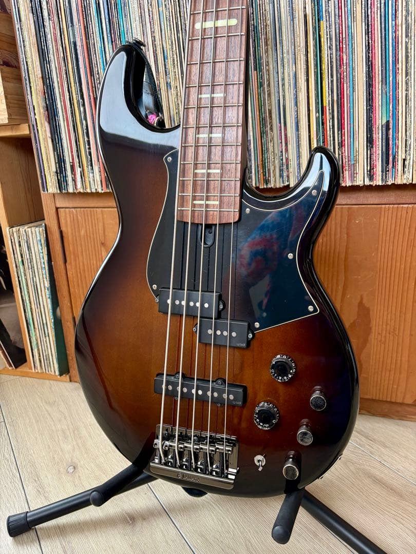 日*ス様 美品 YAMAHA BB735 スラップMOD ギグバッグ付き 5弦ベ