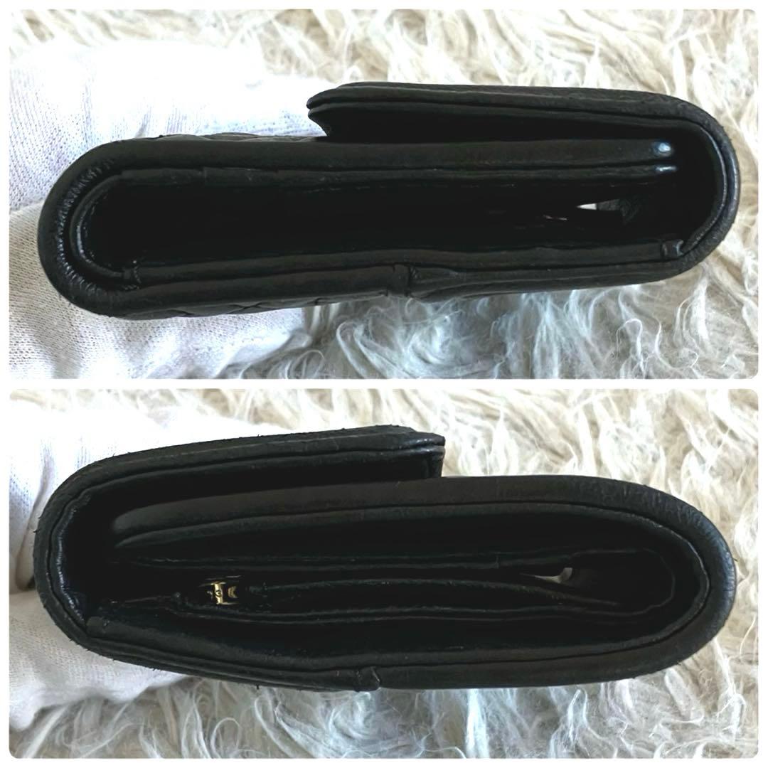 【美品】トリーバーチ　三つ折り財布　黒　キルティング　フレミグ