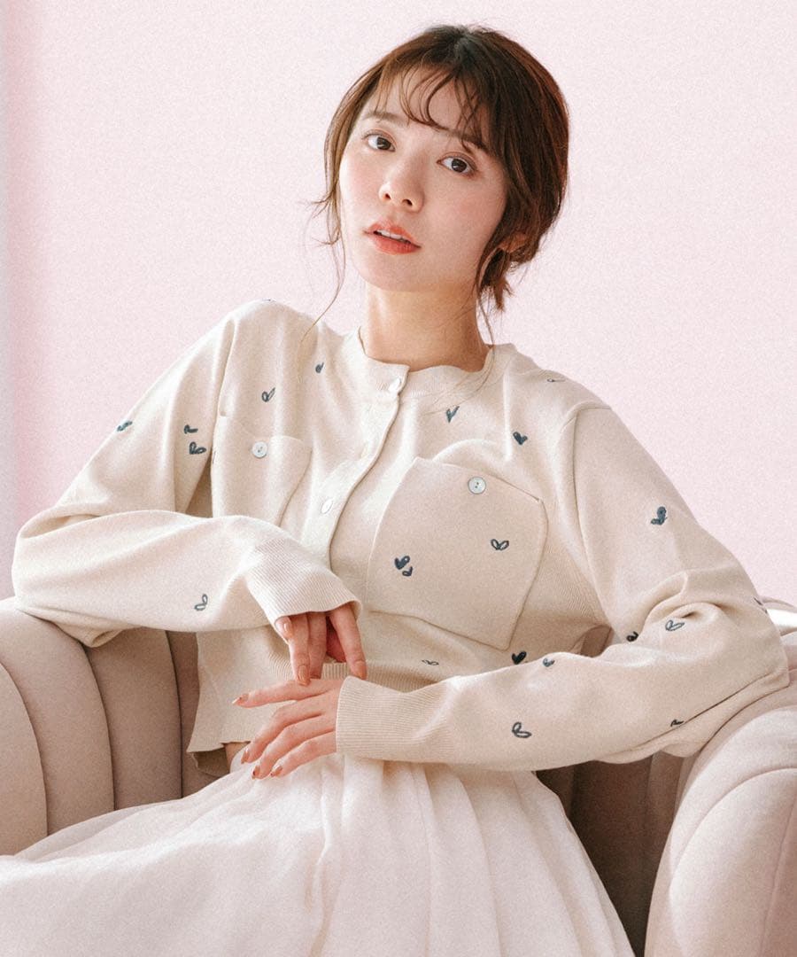 COCO DEAL 小花/ハート刺繍ニットカーディガン ベージュハート タグ付き