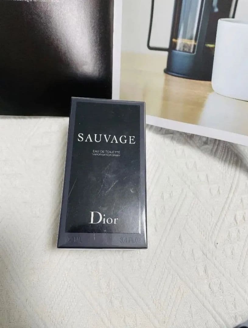 Dior SAUVAGE 100mlディオール ソバージュ オードゥトワレ
