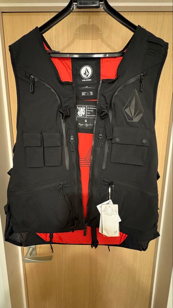 【新品】ボルコム VOLCOM Iguchi Slack Vest Mサイズ