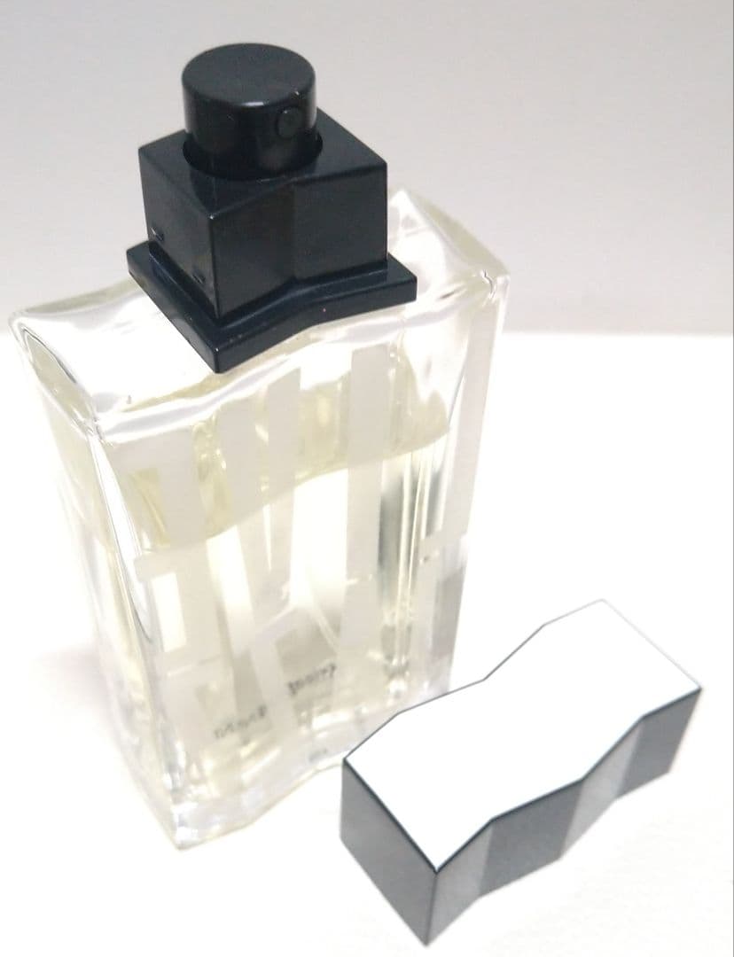 YSL イヴ・サンローラン　ライブ　ジャズ　オードトワレ　50ｍｌ