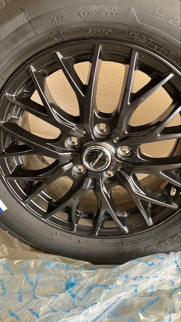 【直接取引】グッドイヤー アイスナビ7 215/60R16 スタッドレス 4本