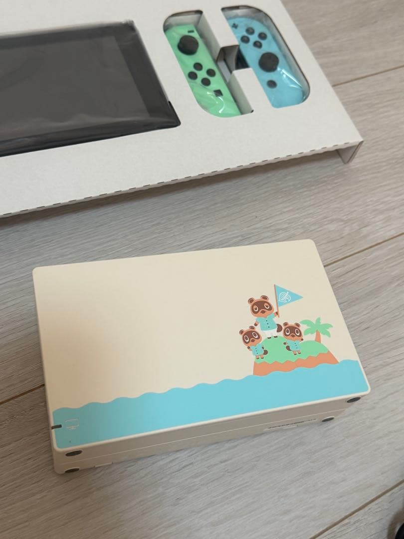 Nintendo Switch 本体　あつまれどうぶつの森モデル　付属品多数