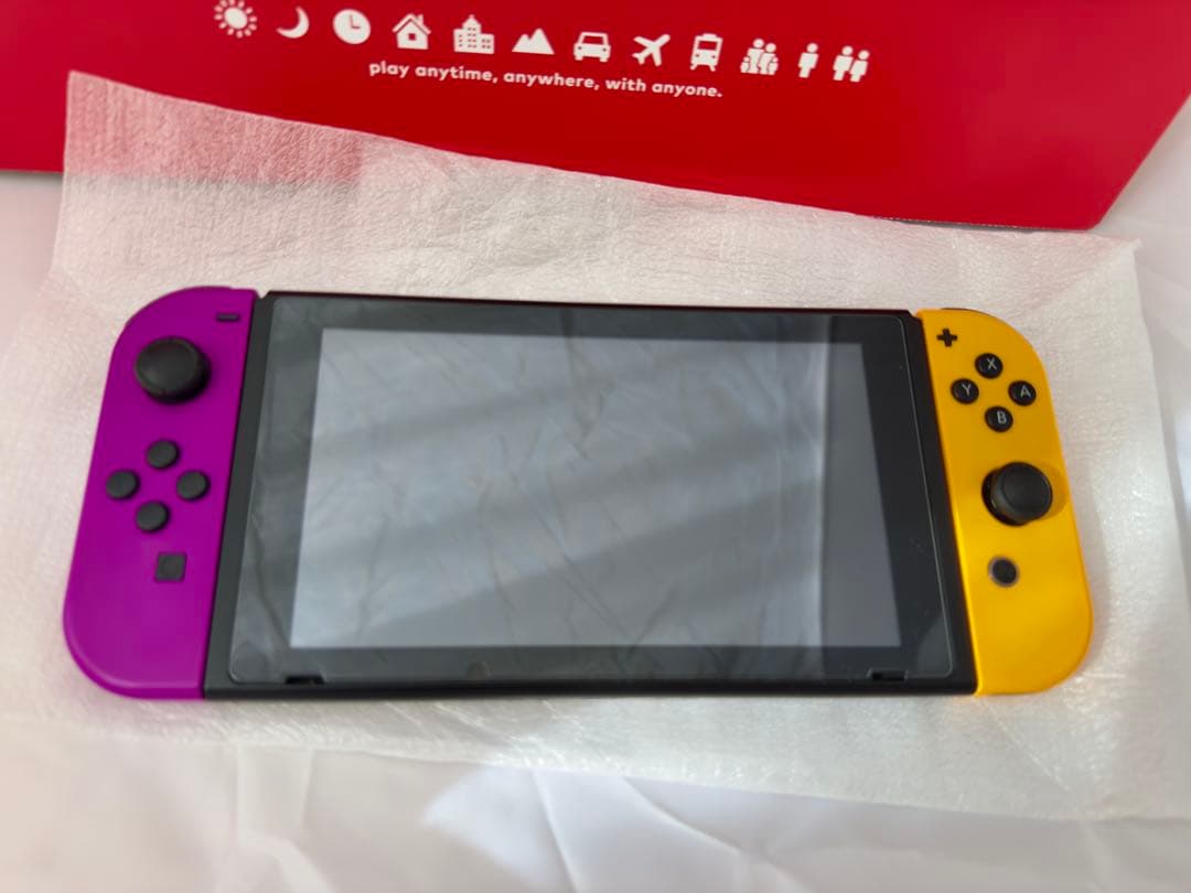Nintendo Switch 本体 紫/黄色 Joy-Con