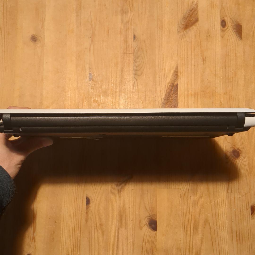 Sony VAIO（SVE141D11N）