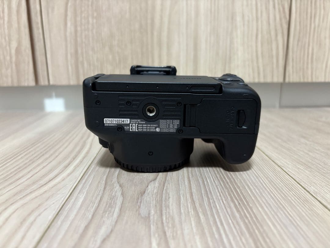 k*☆様 【超美品】キヤノン Canon EOS Kiss X9 デジタル一眼レ