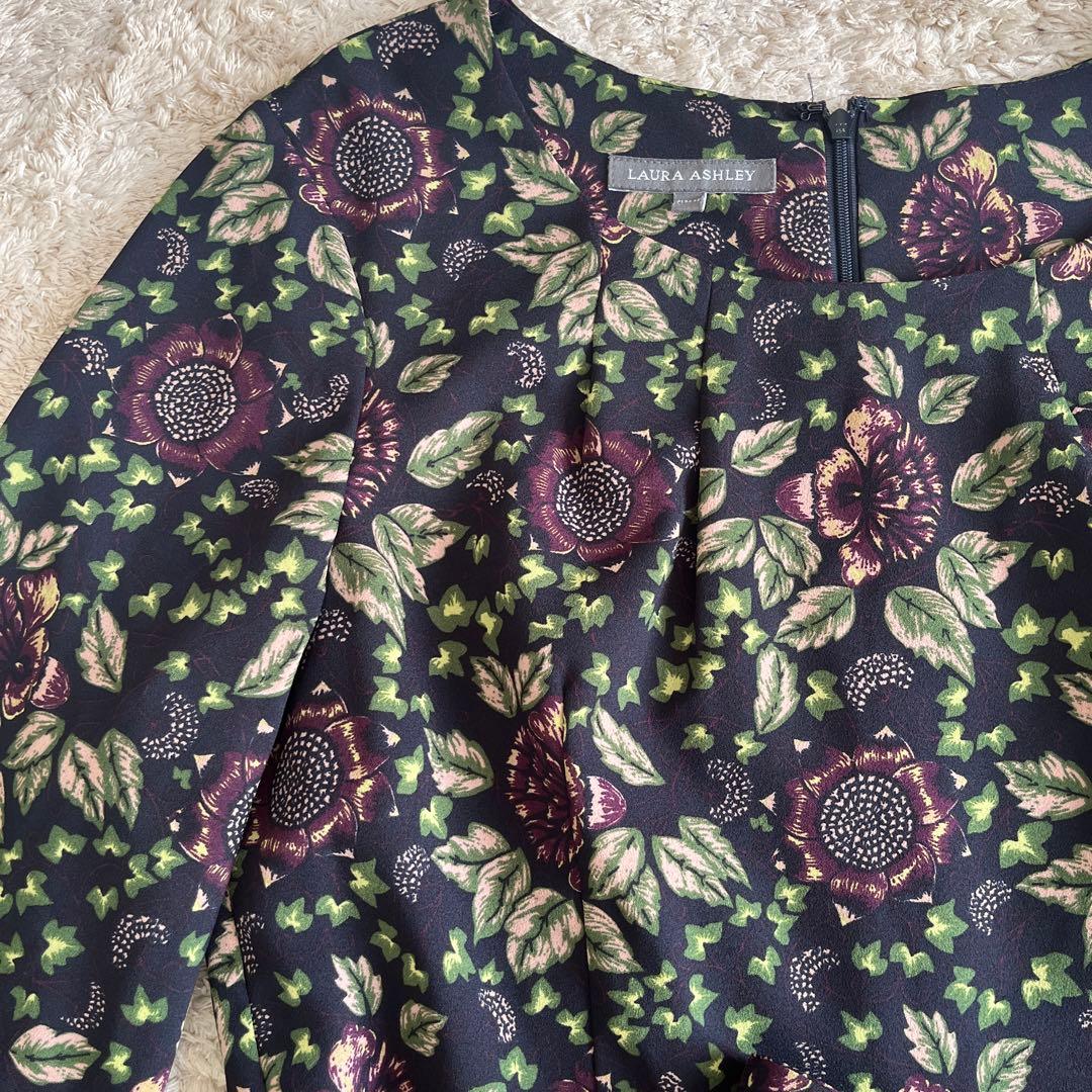 【美品】LAURA ASHLEY ローラアシュレイ　花柄ウエストリボンワンピース