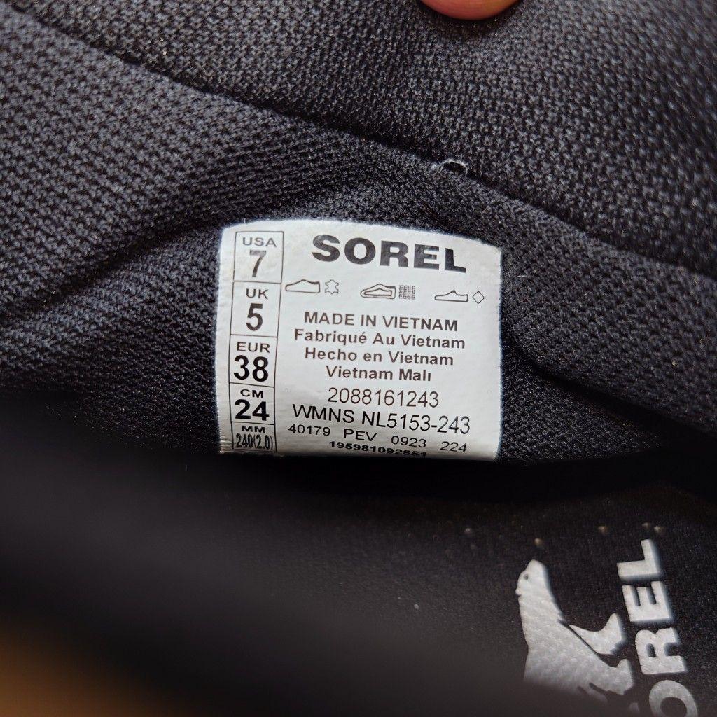 美品 SOREL アウトアンドアバウト 4 クラシック ウォータープルーフ 24