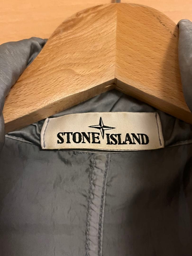 stone  ストーンアイランド　ナイロンベスト