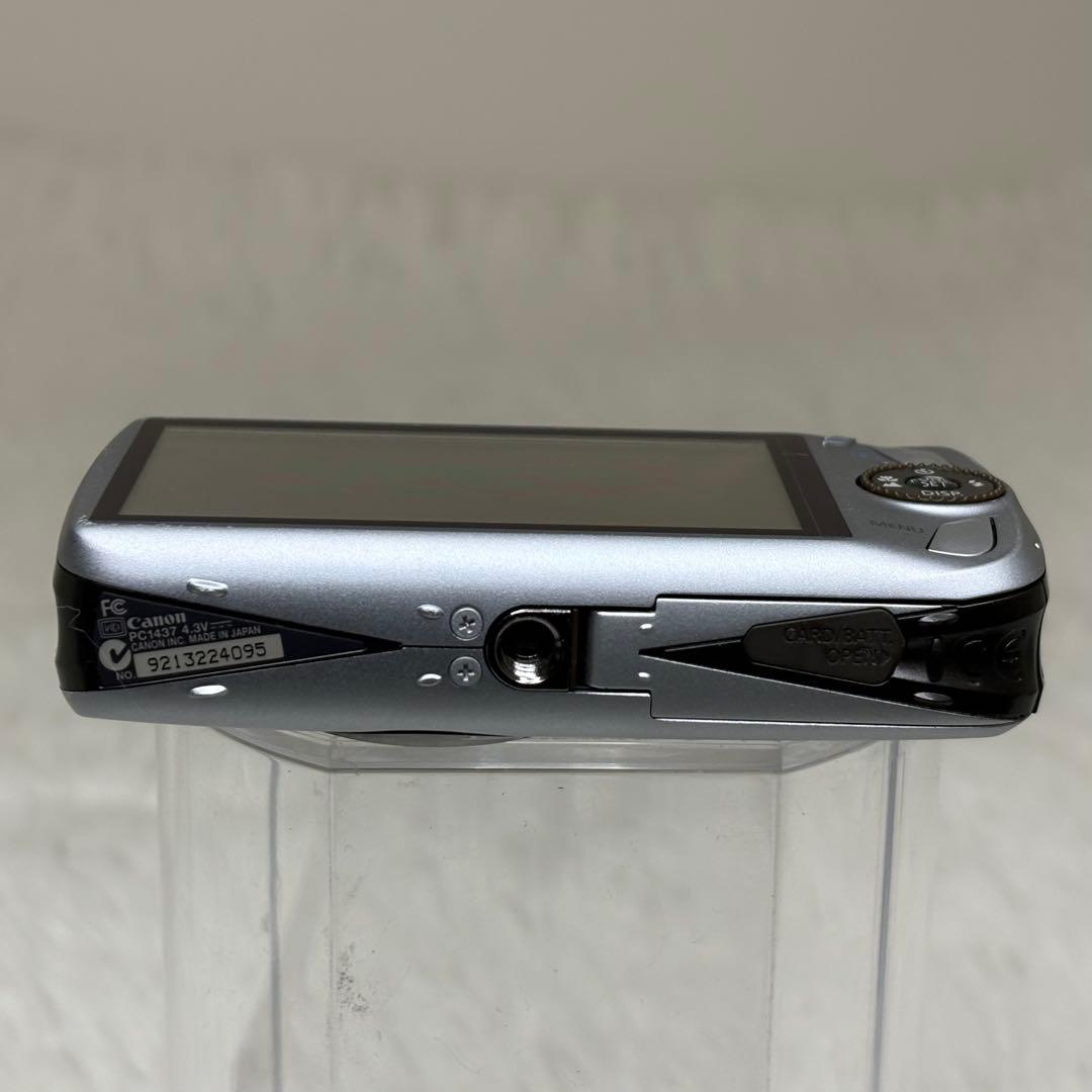 Canon カメラ　IXY 930IS PC1437 充電器 コンデジ　動作品