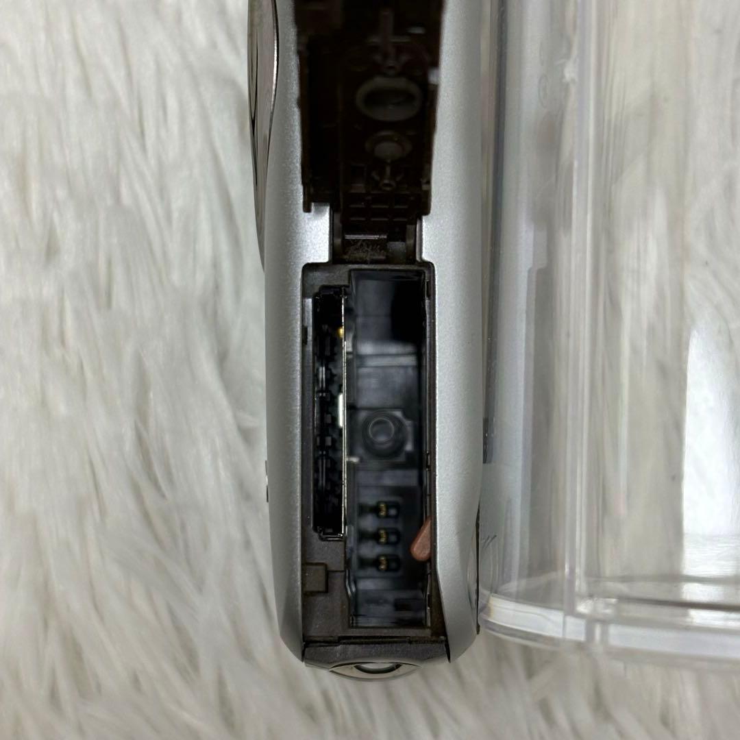 Canon カメラ　IXY 930IS PC1437 充電器 コンデジ　動作品