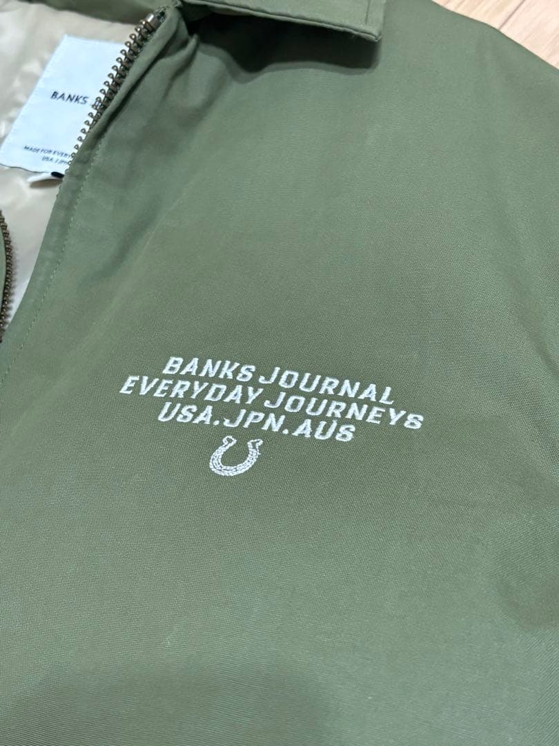 【美品】BANKS JOURNAL EMB OUTER／Lサイズ