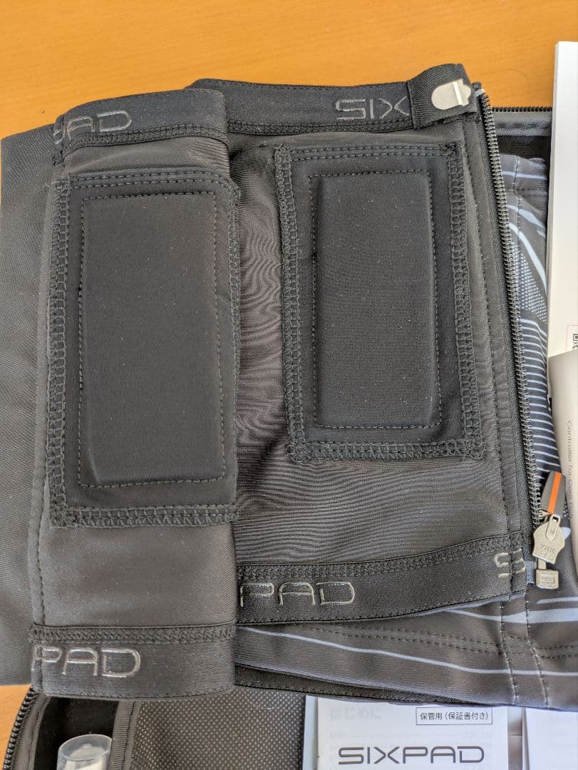 SIXPAD Power Suit EMSトレーニング