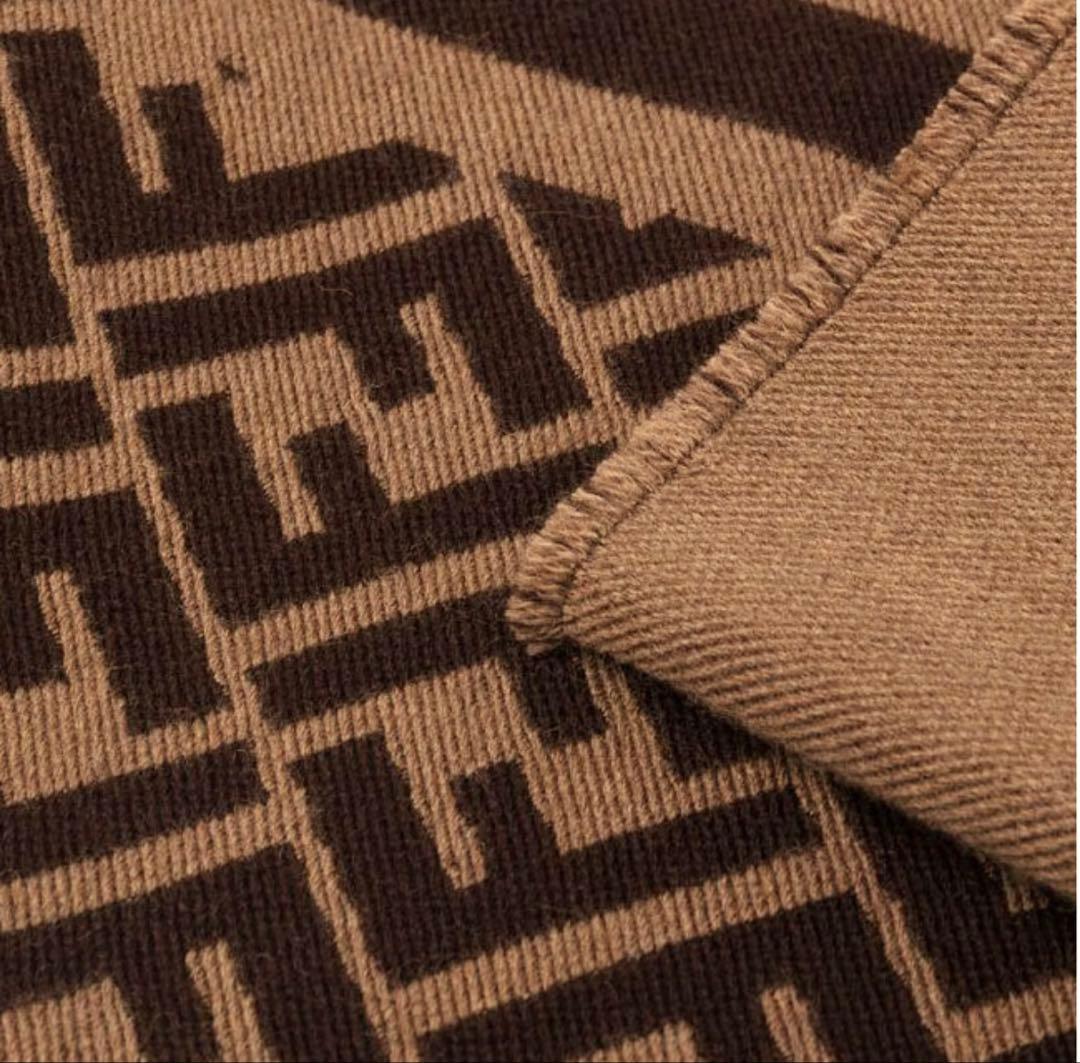 極美品希少 フェンディ FENDI シルク混マフラー ストール FFロゴ ズッカ