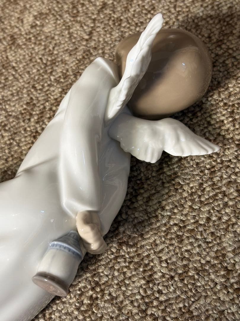 LLADRO　リヤドロ　天使の考えごと　(わかってきたぞ)