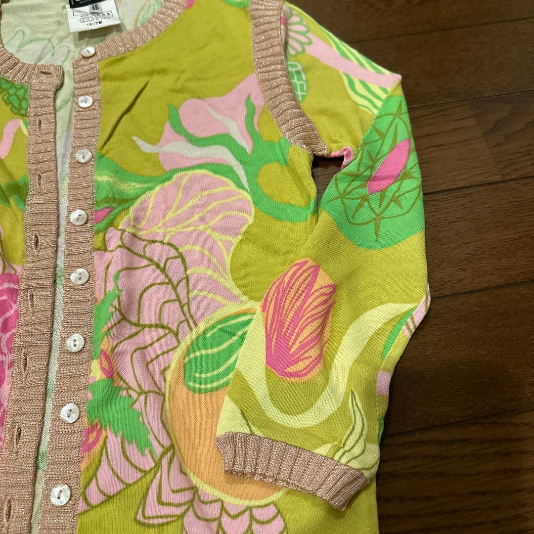 試着のみ　D＆G カーディガン　ライトグリーンにピンクのラメ
