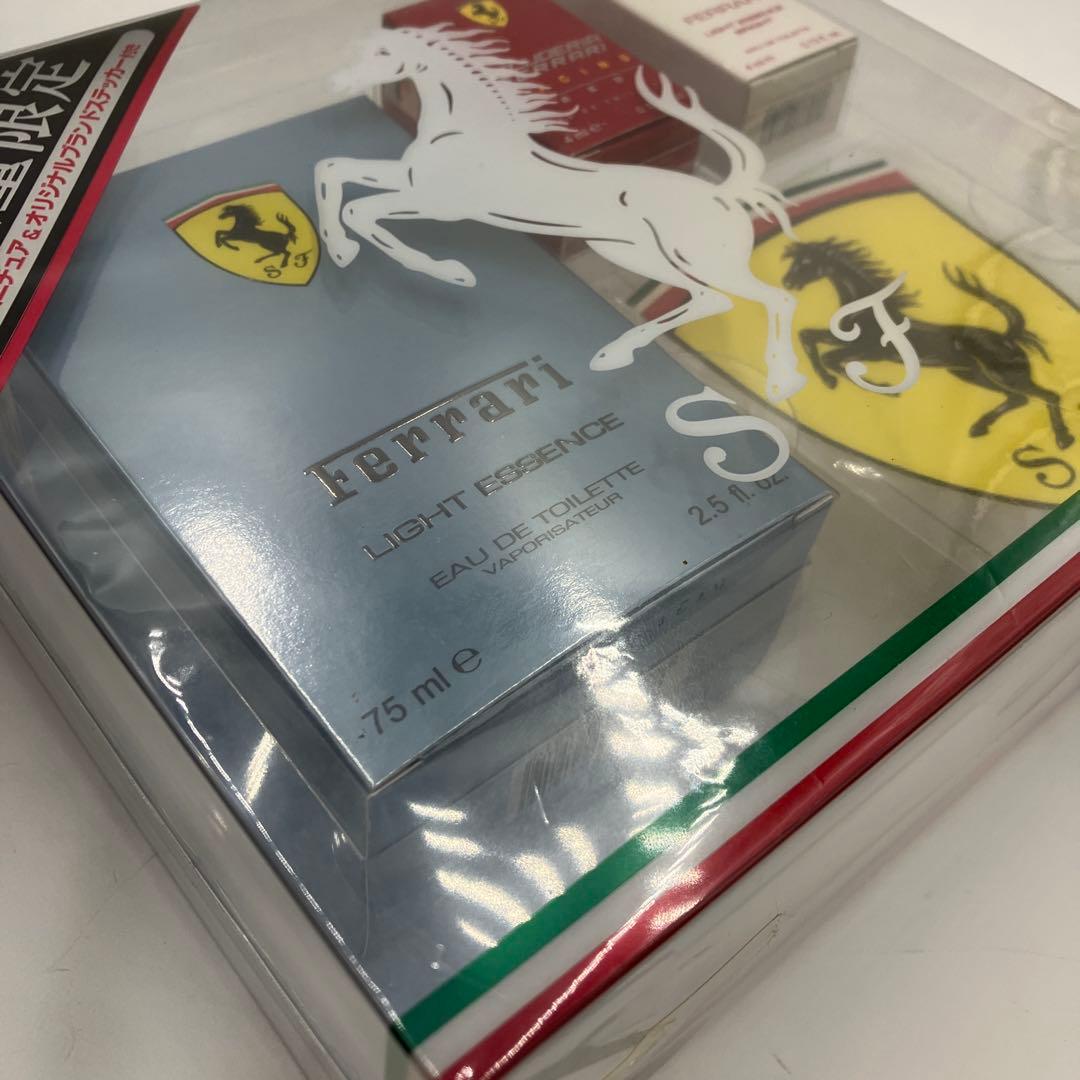 新品未開封　限定　フェラーリ　香水　セット