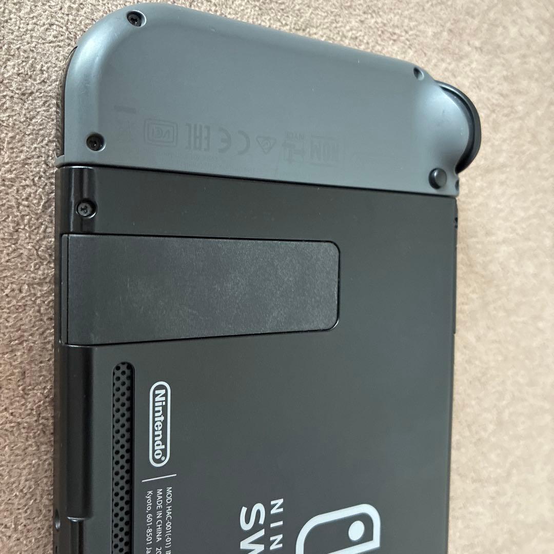 Nintendo Switch グレー 本体 ストラップ付き