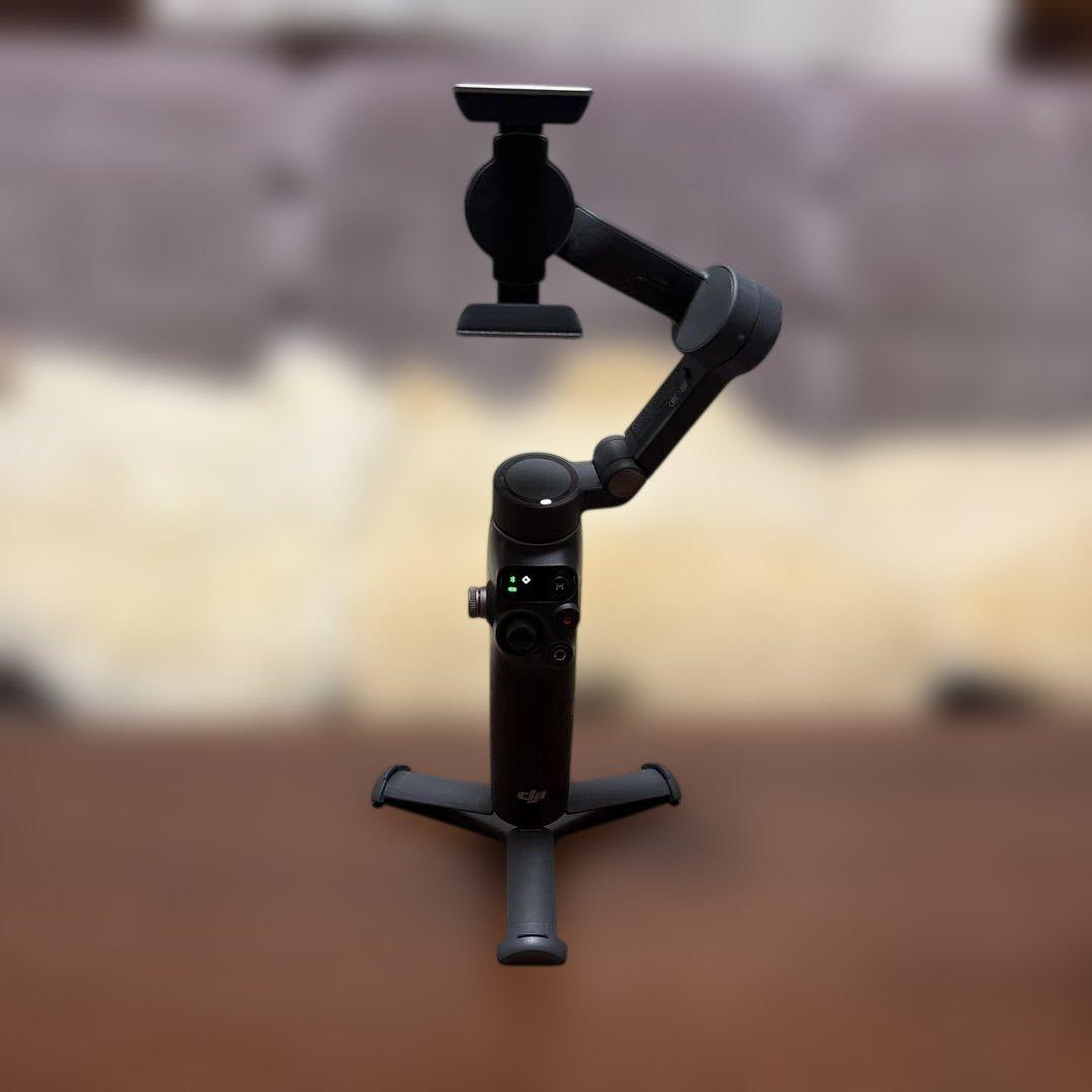 DJI Osmo Mobile 8 ジンバル アドバンストトラッキングコンボ
