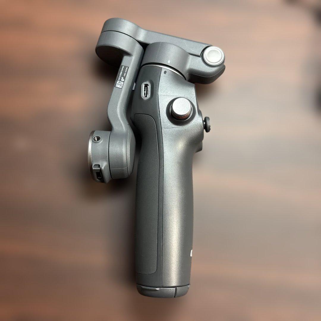 DJI Osmo Mobile 8 ジンバル アドバンストトラッキングコンボ