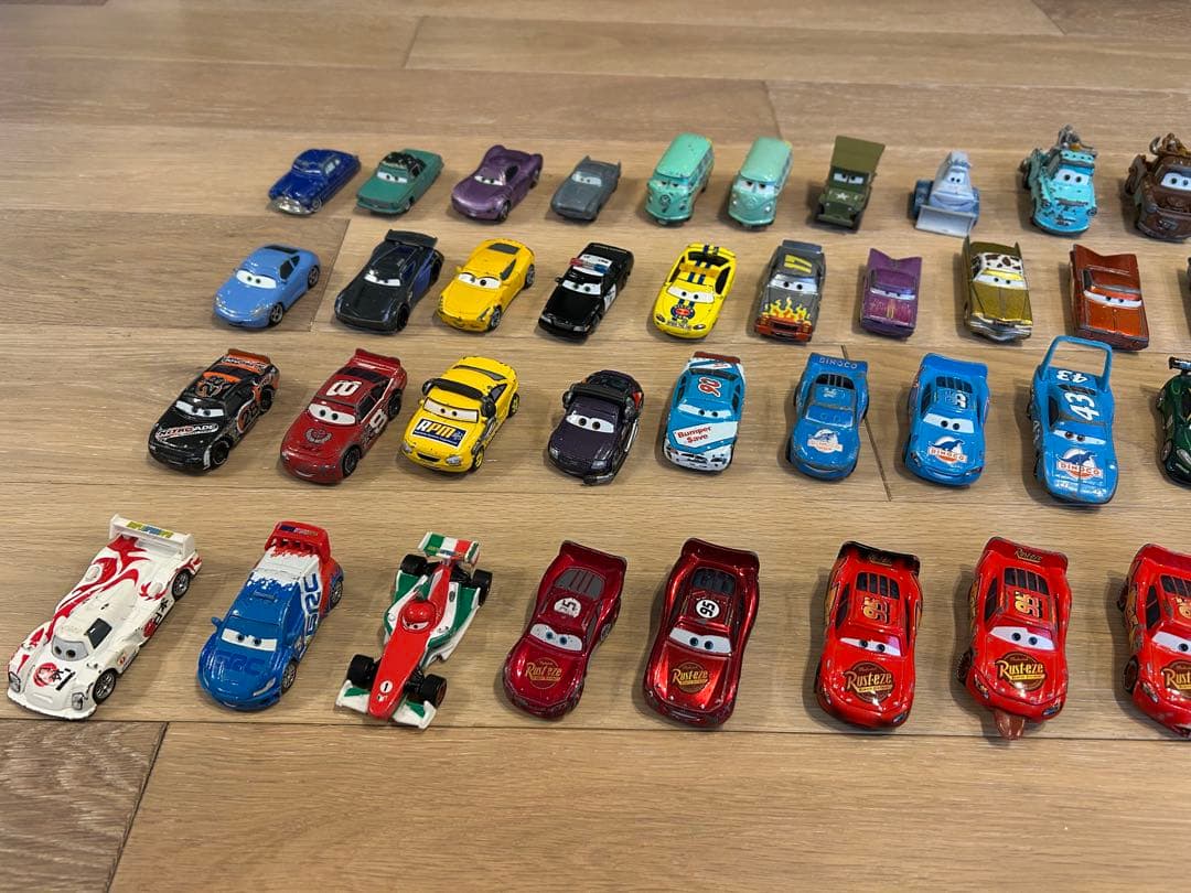 カーズ　ミニカー　まとめ売り