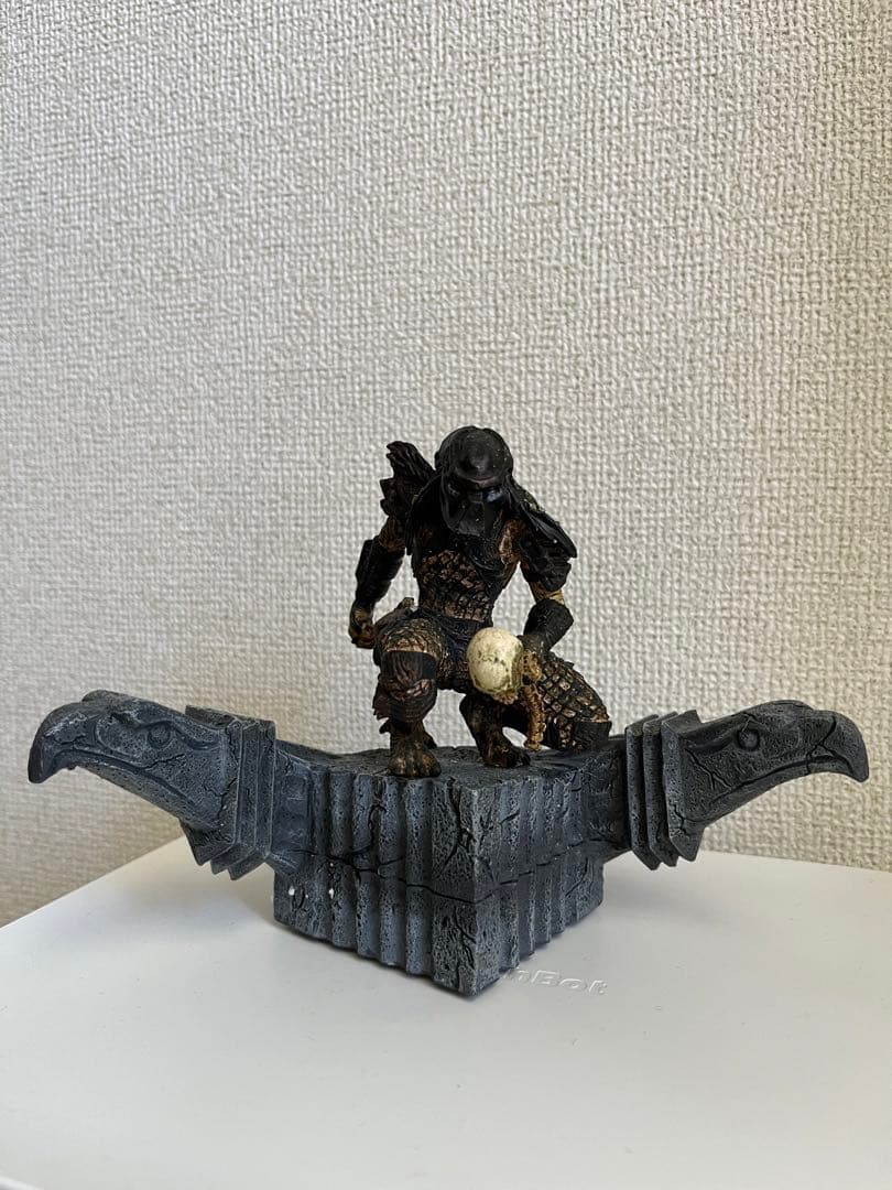 プレデター2 フィギュア　triumphant statue