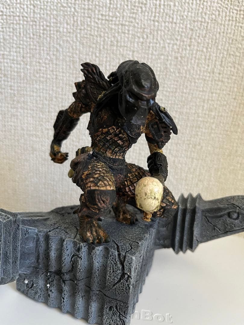 プレデター2 フィギュア　triumphant statue