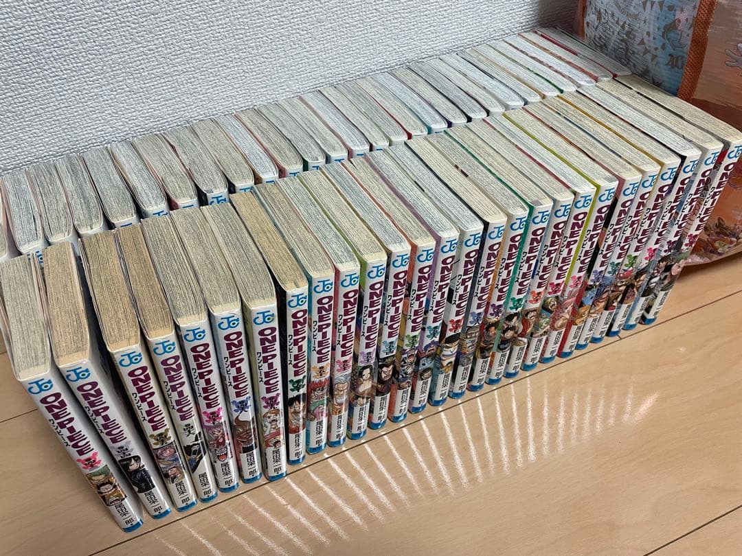 ONEPIECE 1巻～97巻+映画特典3冊・東京タワー展計101冊