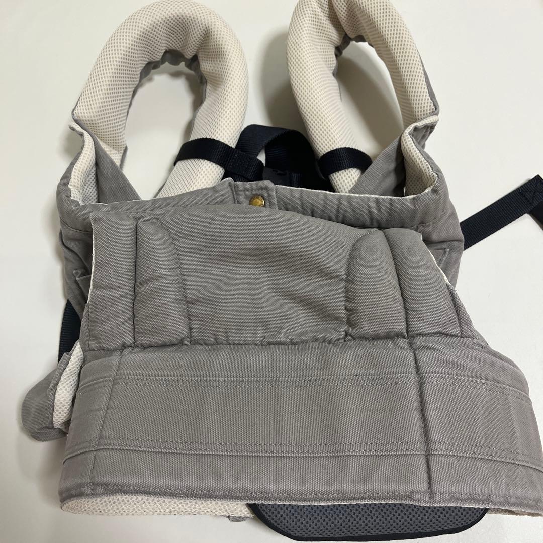 わ*ん様 キューズベリー　NICO グレージュ　美品　背中パッド付き