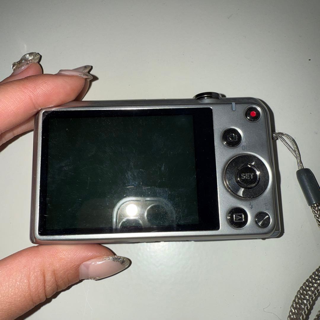 ☆*様 CASIO EXILIM EX-ZS26 コンパクトデジタルカメラ動作未