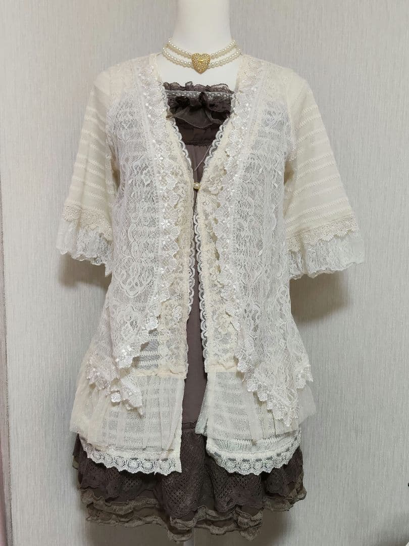axes femme アイボリー レース 五分袖カーディガン