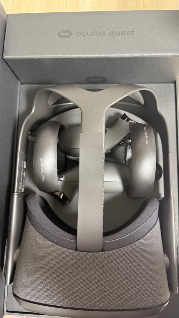  Quest VRヘッドセット 初代Quest