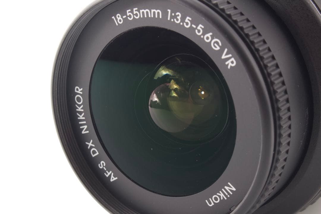 美品✨Nikon D5200 標準レンズ　希少カラー　デジタル一眼レフカメラ