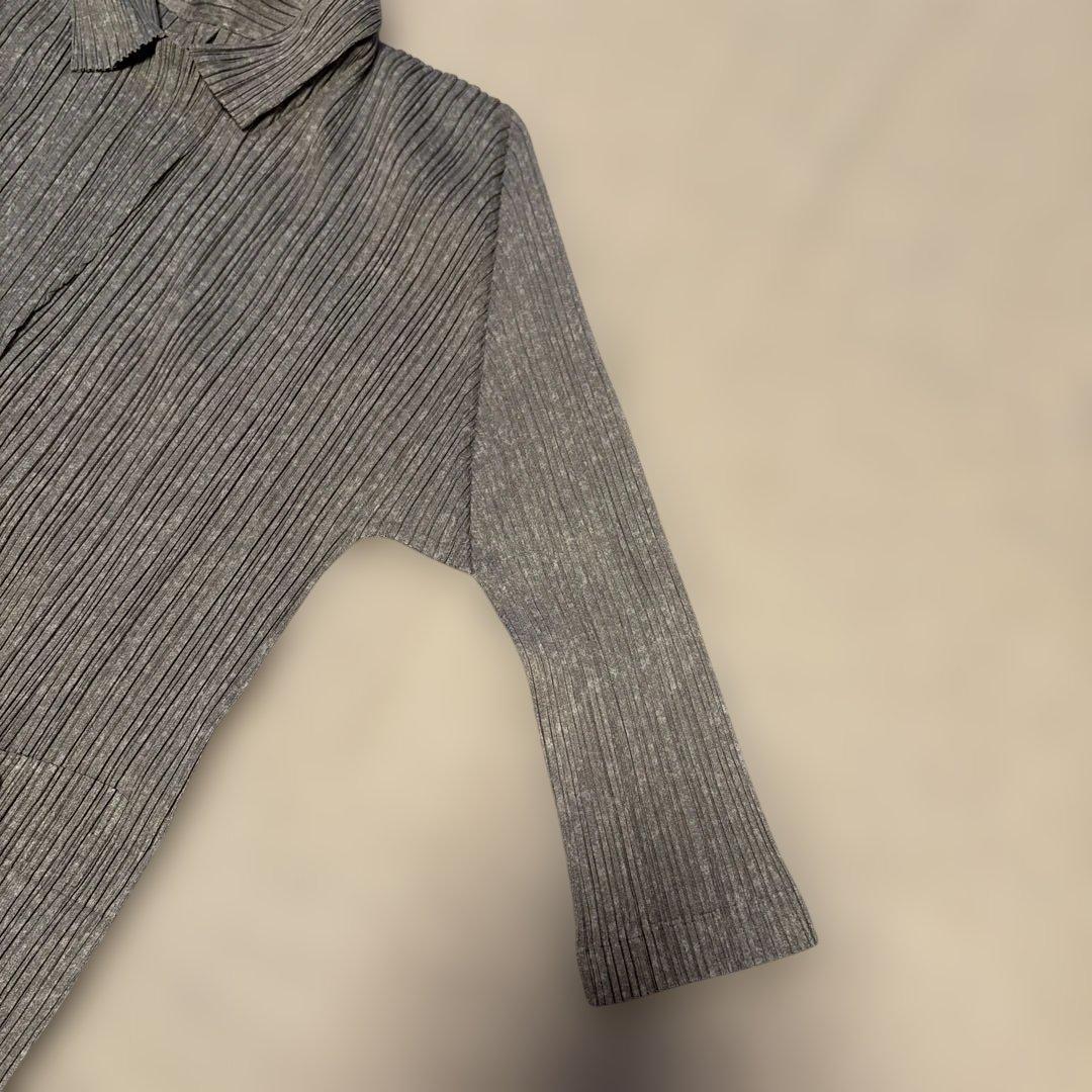 試着のみ美品　PLEATS PLEASE シルバージャケット サイズ3
