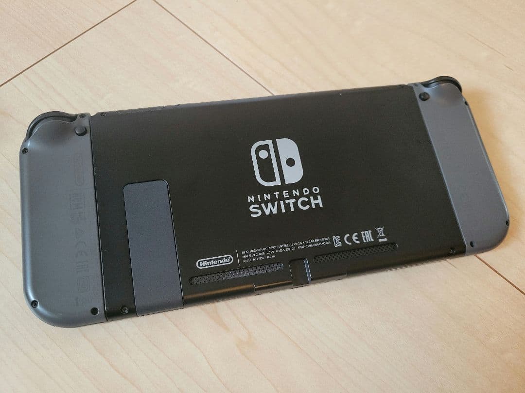 プロコン付きNintendo switch 本体【美品】