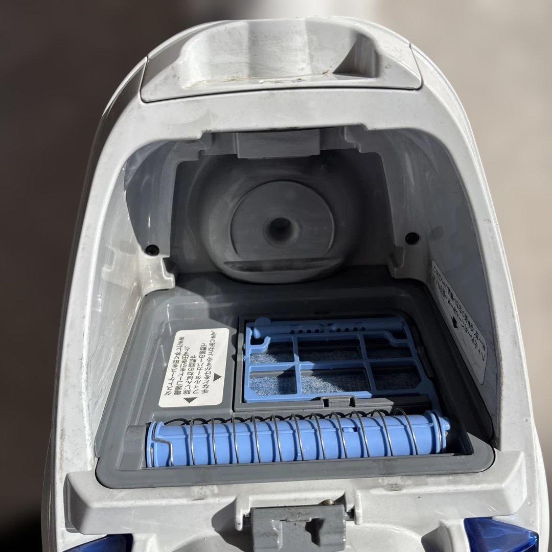 日立電気掃除機　ごみダッシュサイクロン　ブルー　グレー　サイクロン式クリーナー