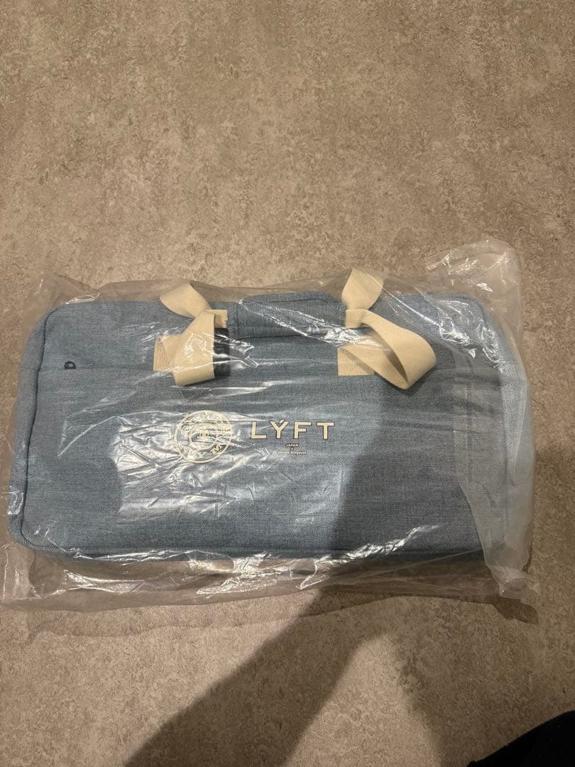 シ*マ様 LYFT GOLD'S GYM lyft リフト 新品 ボストンバッグ