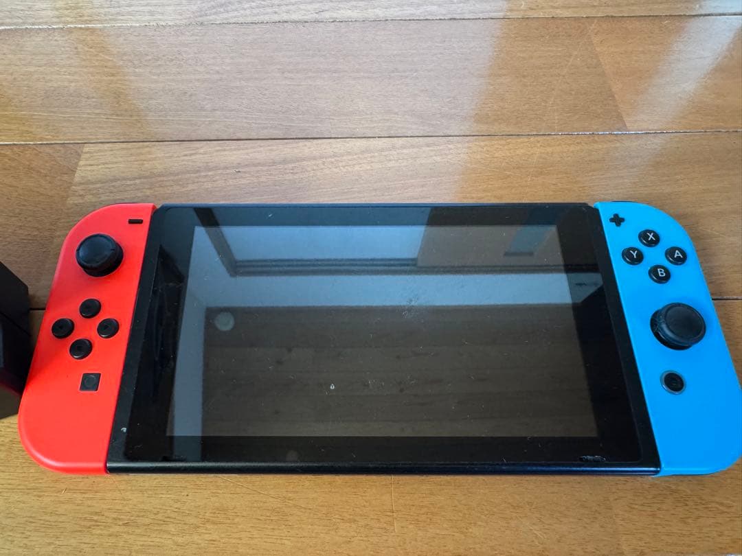 Nintendo Switch (中古品)(説明文読んでください)