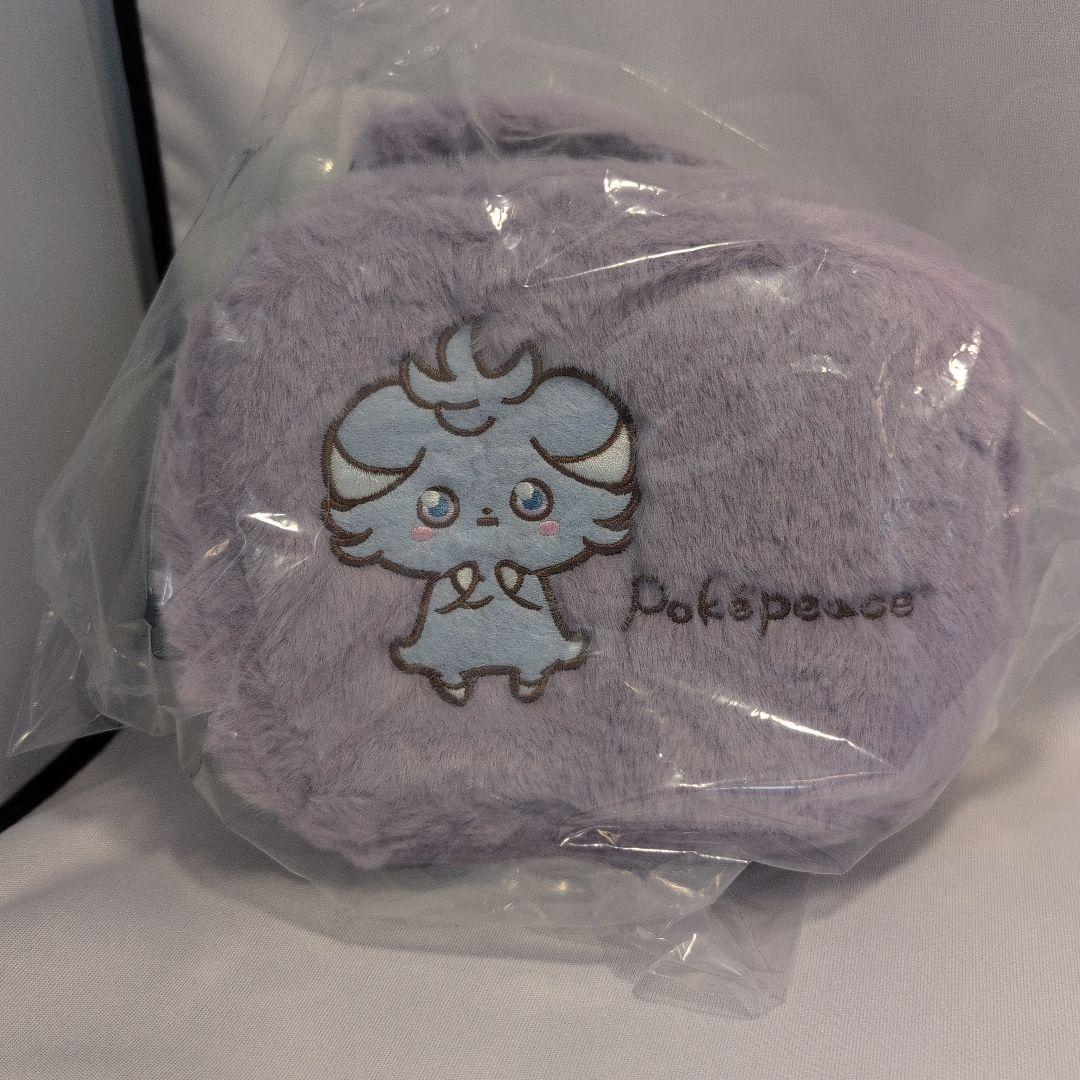 【新品未使用】GU　ポケピース　ニャスパー　ルームウェアLサイズ　ポーチセット