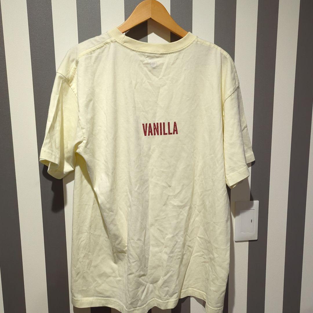 未使用　アダムエロペ Tシャツ ハーゲンダッツ バニラ