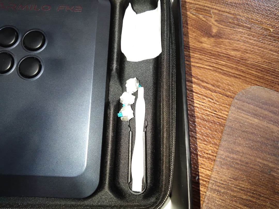 レバーレスコントローラー Varmilo FK2 専用ケース付き