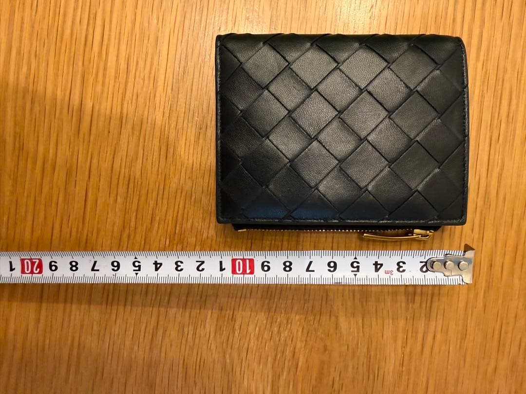 BOTTEGA VENETA ボッテガ ヴェネタ イントレチャート 二つ折り財布