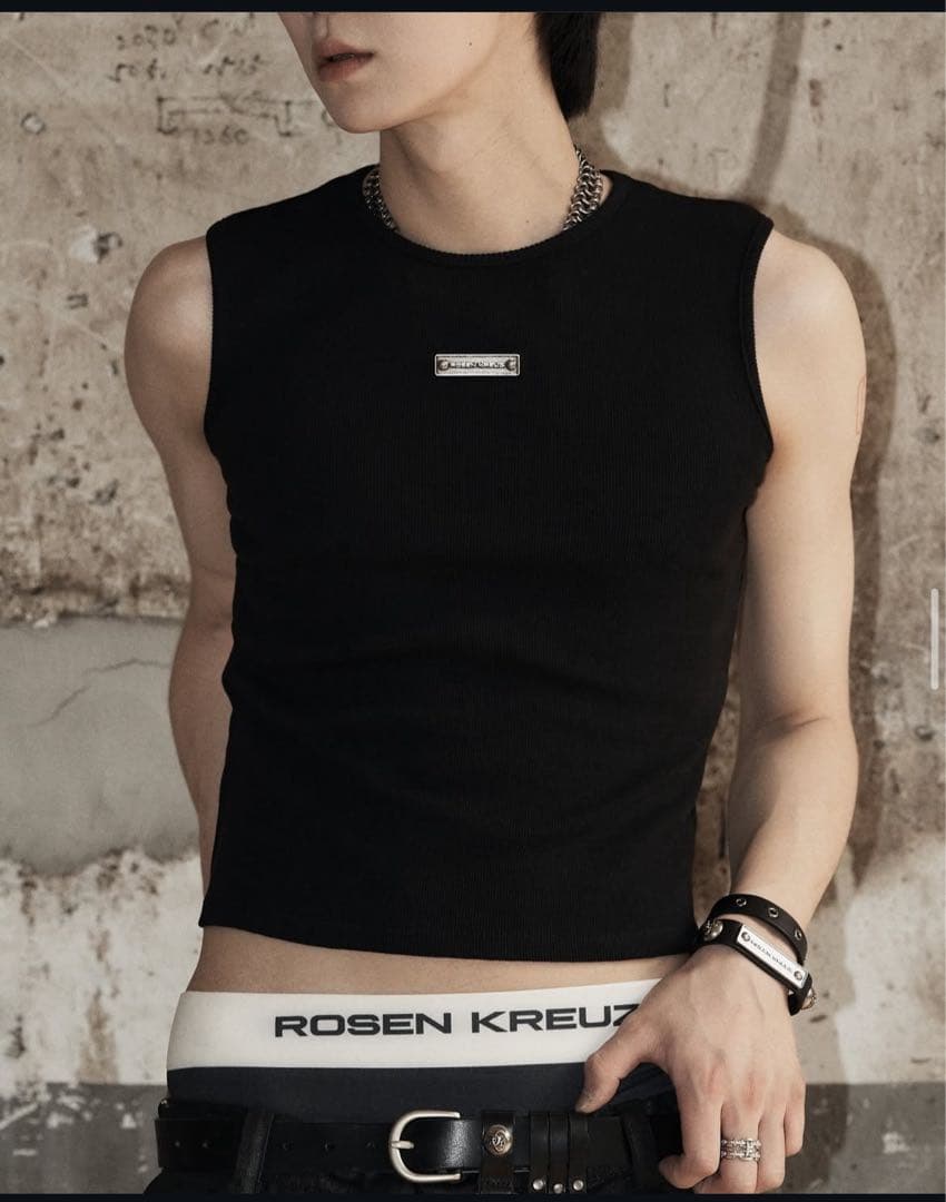 ROSEN KREUZ ブラックタンクトップ