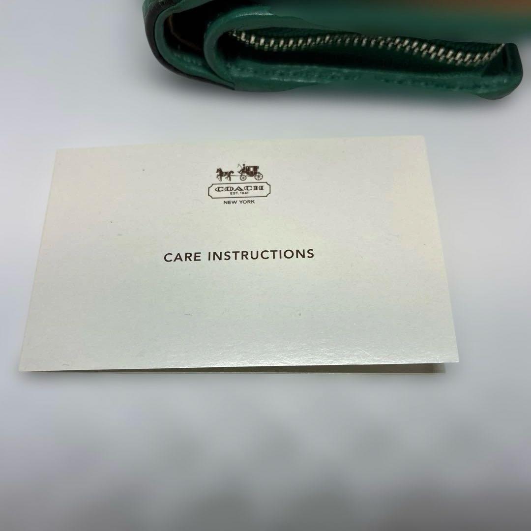 【美品・希少カラー】COACH コーチ 二つ折り財布 ミディアム財布