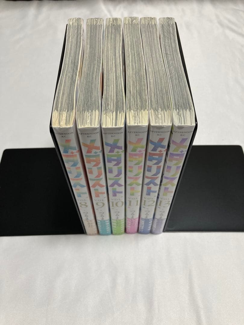 メダリスト　8〜13巻　初版　新品　未開封　シュリンク付き　＋　特典　コースター