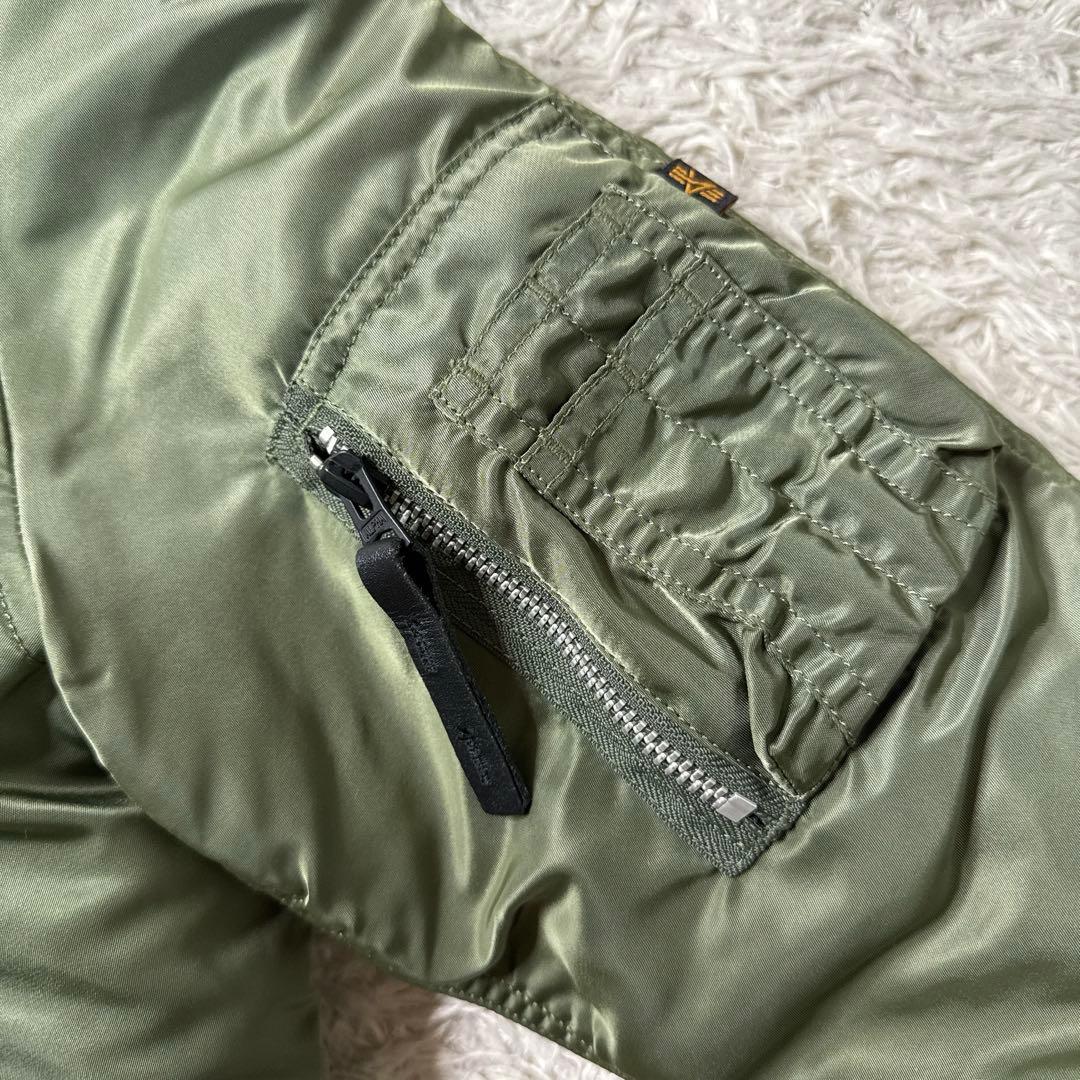ALPHA INDUSTRIES M3B オリーブグリーン　Lサイズ　ダウン