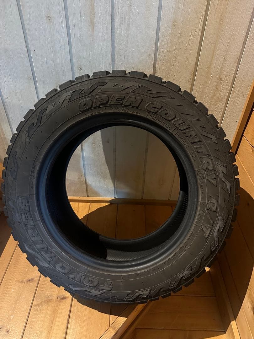 ハイエース用 オープンカントリー タイヤ 2本セット バリ山 TOYO
